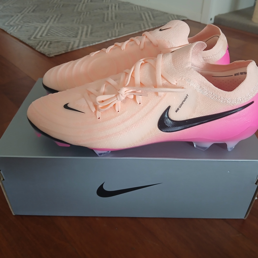 Nike phantom GX II Elite FG Soccer Cleats